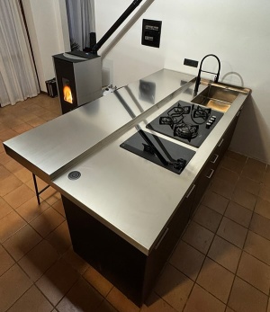 Piano cucina in acciaio inox